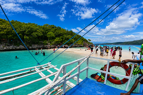 Cebu: Whale Sharks, Sumilon & Pescador Island Tour