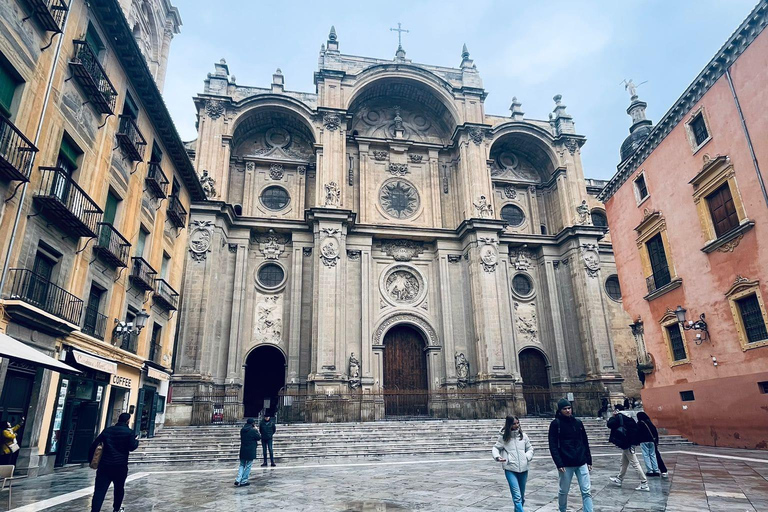 Granada Food Tour: Tapas and Drinks with a Local Granada Food Tour: Come for the Alhambra, Stay for the Tapas