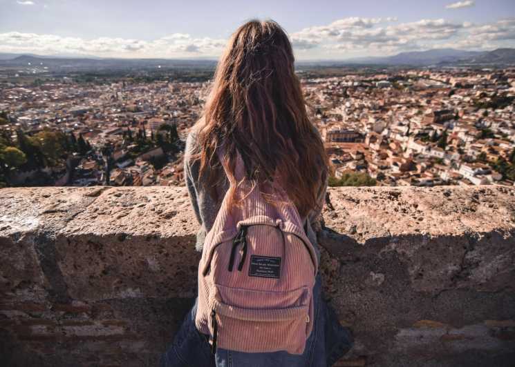 Granada: Walking Tour with Panoramic City Views
