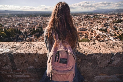 Granada: recorrido a pie de 2,5 horas con vistas panorámicas de la ciudad