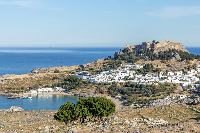 Z miasta Rodos: całodniowa wycieczka do LindosOdbiór z Ixia, Ialysos, Faliraki, miasta Rodos (w tym port)