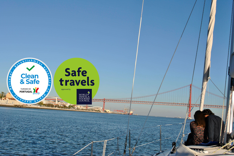 Lisbon: 2-Hour Private Romantic Tagus River Cruise