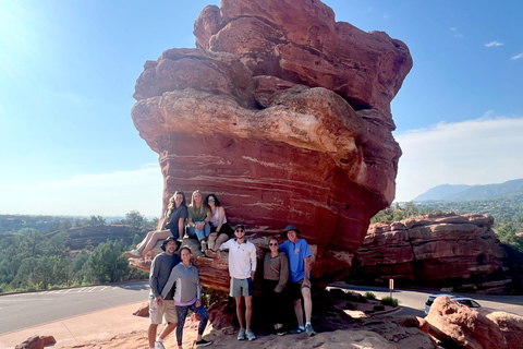 Colorado Springs: Garden of the Gods Guided Jeep Tour