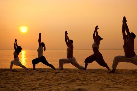 Pattaya: Tour to the Big Buddha Temple with Massage and Yoga