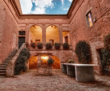 Montalcino: Degustazione del Brunello e pranzo in un castello toscano