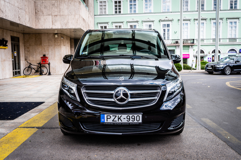 Budapest: 1-Way Private Luxury Airport TransferDeparture Transfer