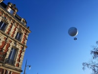 Epernay, Tethered Balloon Experience - Housity