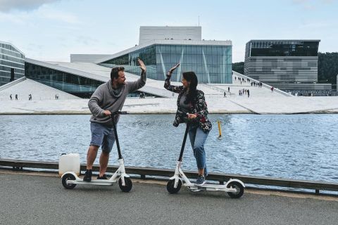 Oslo: Byens højdepunkter: Guidet tur med E-Scooter