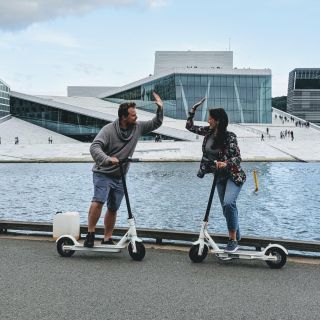 Oslo: tour privato della città in scooter elettrico