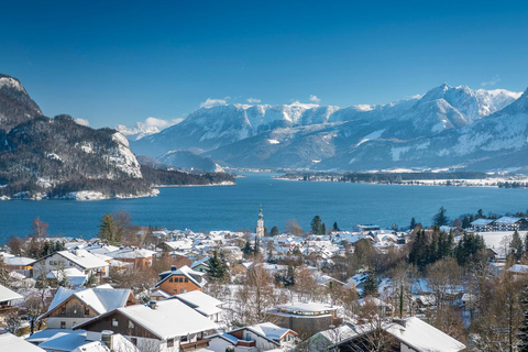 Festive Christmas Walking Tour in St. Gilgen