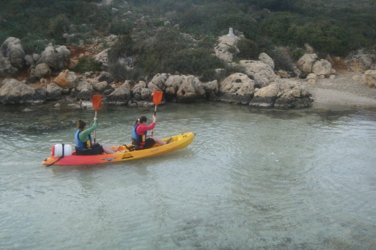 Minorque : demi-journée d'excursion en kayak à FornellesDepuis Minorque : demi-journée en kayak à Fornelles