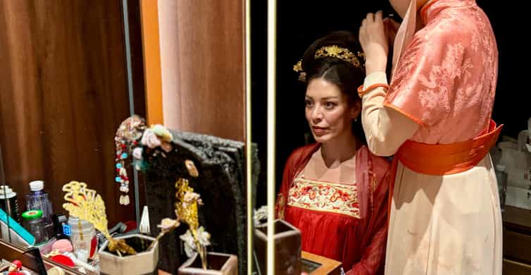 Shanghai Guided Royal Banquet Photo with Massage Option photo 8