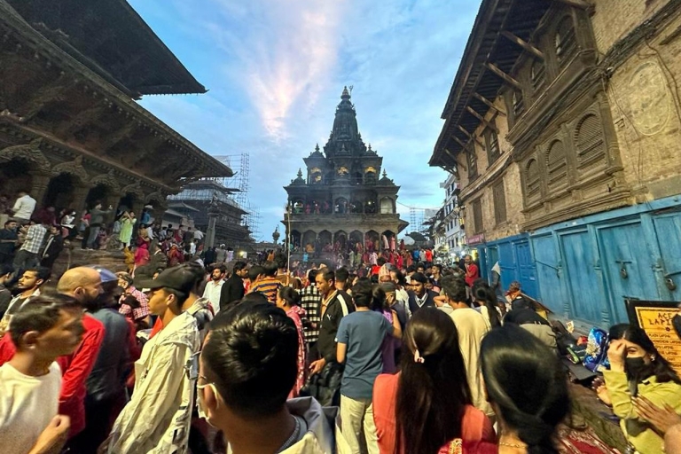 Kathmandu Tour: Privégids, auto, persoonlijke reisHele dag wandelen vreemde taal
