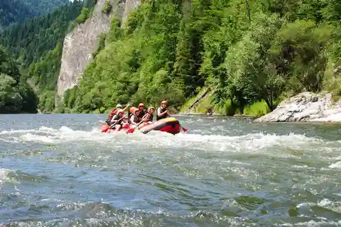 From Krakow: Pontoon Rafting and Thermal Baths Experience