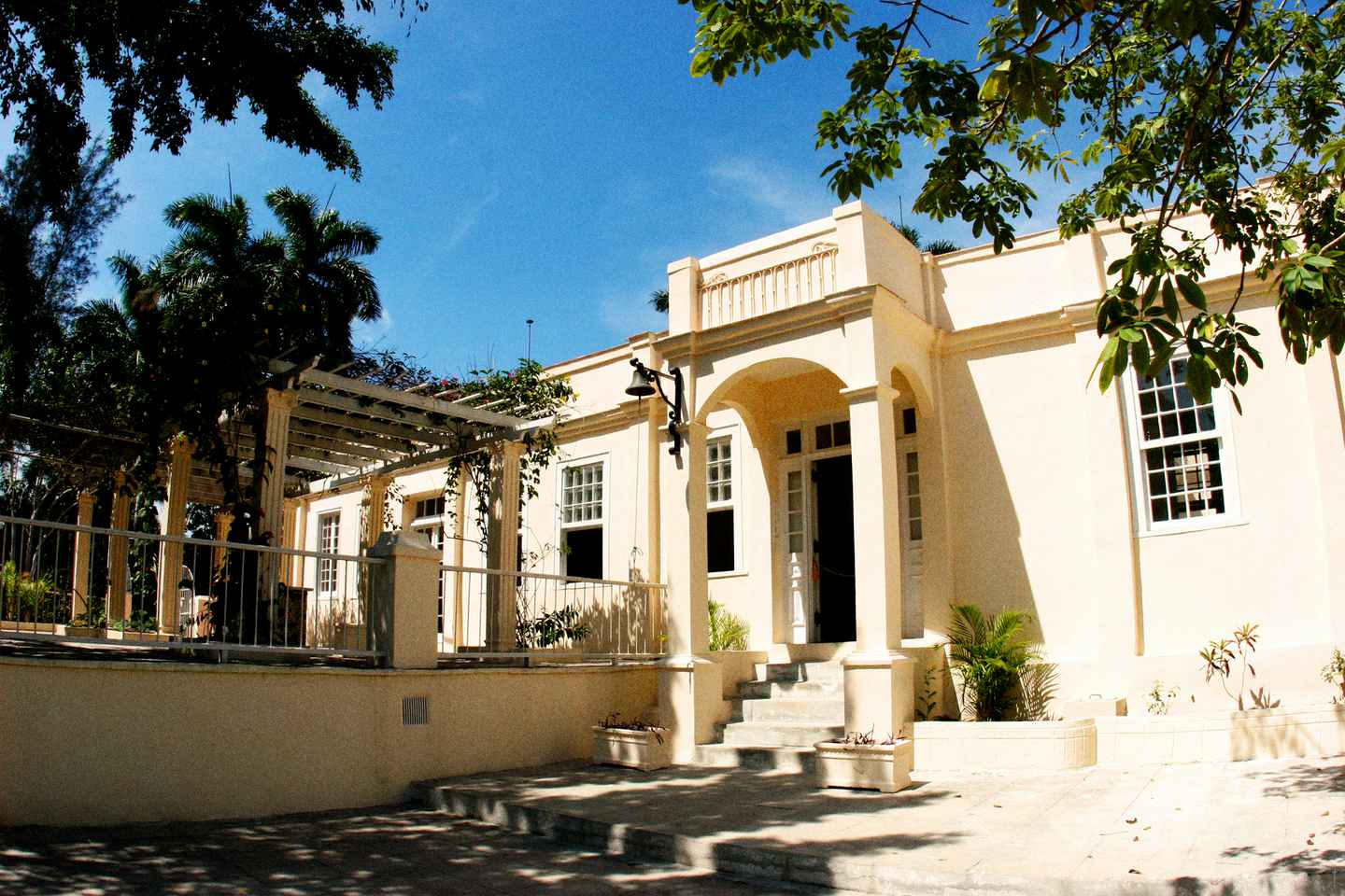 36 hours in havana | hitch a tour to finca vigía