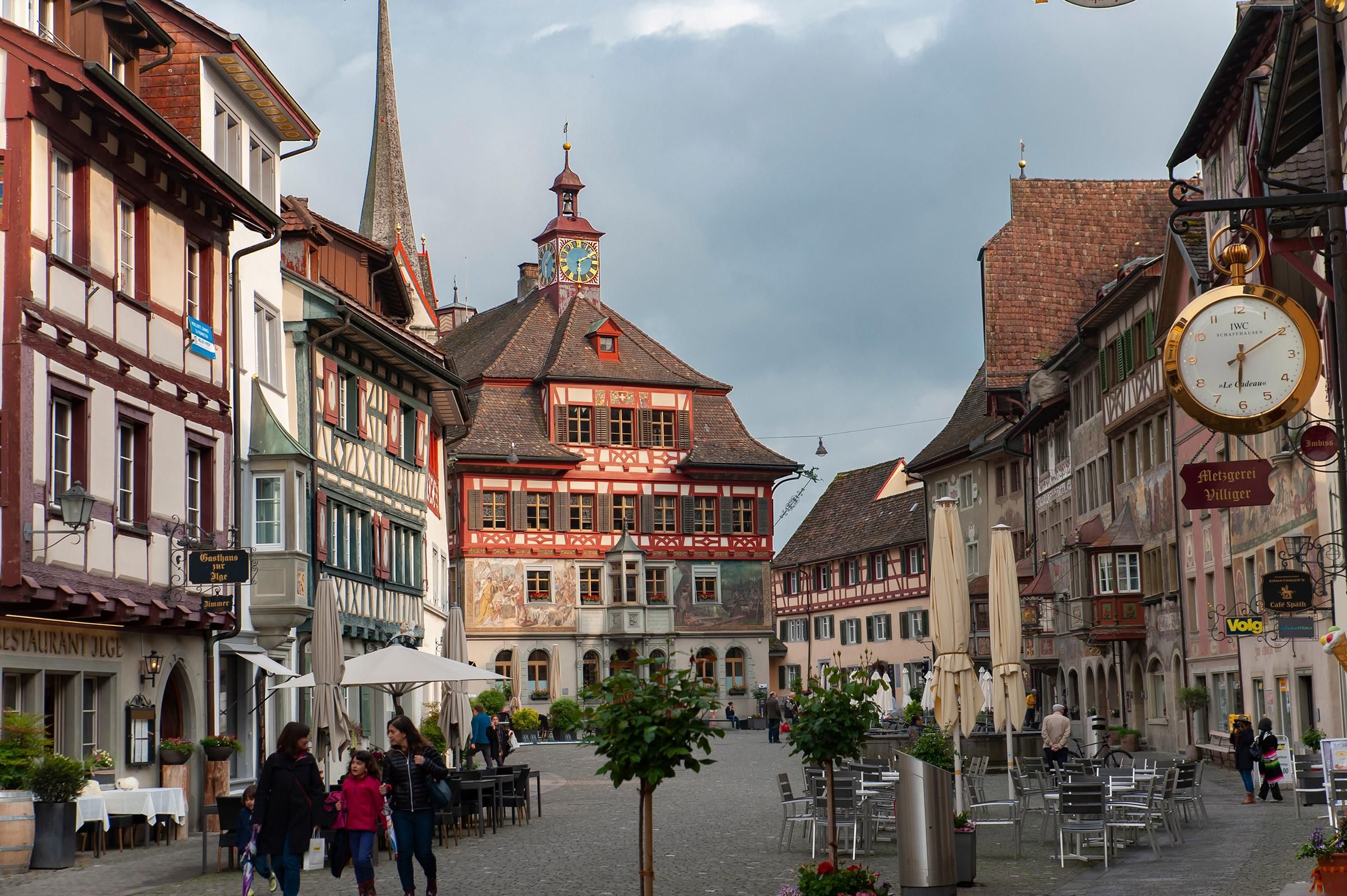 Städtetour durch Zürich, Lindt-Fabrik, Rheinfall, Stein am Rhein