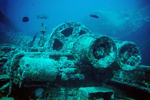Hurghada: Wreck Diving Experience with Lunch