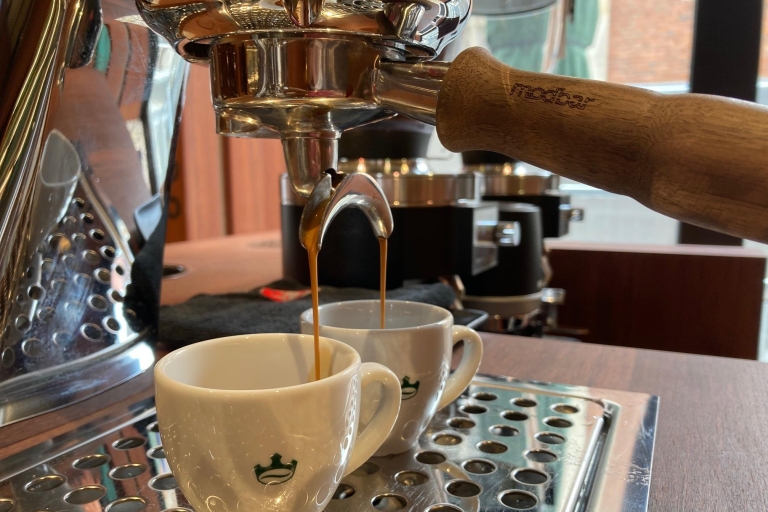 Brême : Atelier d'art du café et du latte au Johann Jacobs HausCours de Latte Art en allemand