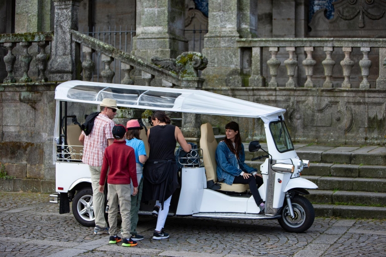 Porto : visite en tuk-tuk de la ville à l'océanVisite privée en anglais