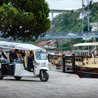 Porto: City to the Ocean Tuk-Tuk Tour