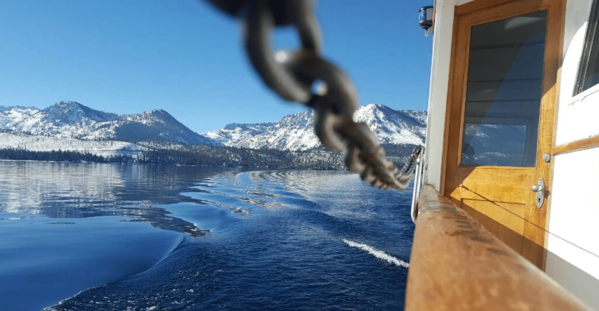 South Lake Tahoe, crucero de la hora feliz - Hizvo