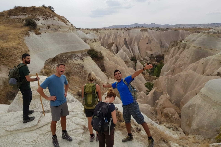 Cappadoce : Demi-journée de randonnée Amour et Vallée des PigeonsOption standard