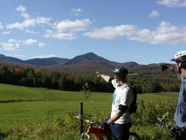 Visit Vermont Outdoor Mountain Biking Class with Instructor in Plymouth