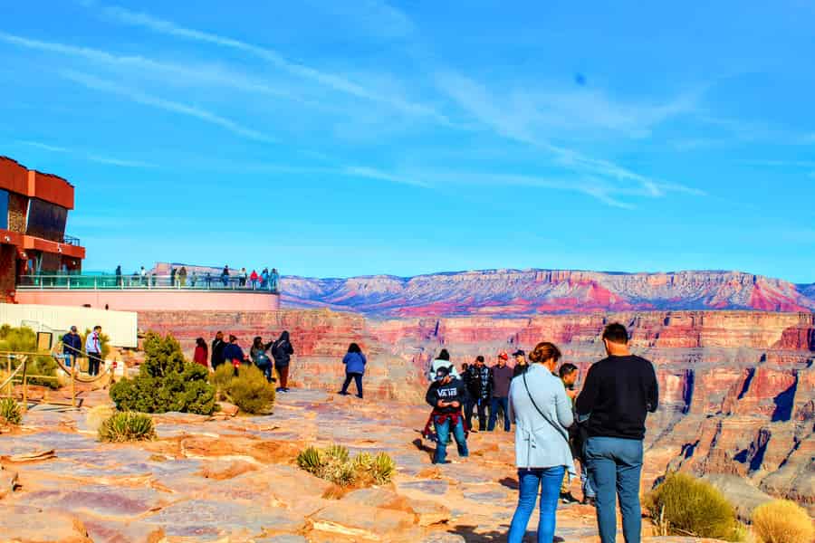 Las Vegas: Grand Canyon West Skywalk + geführter Rundgang. Foto: GetYourGuide Las Vegas: Grand Canyon West Skywalk + geführter Rundgang. Foto: GetYourGuide