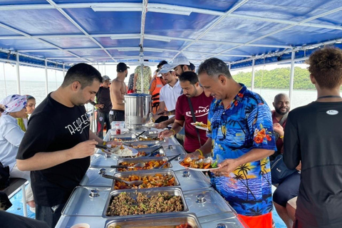 Von Phuket aus: James Bond Island und Kanu Tour mit dem großen Boot