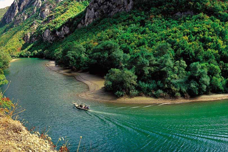 Skopje: Private Tour to Canyon Matka and Vodno Mountain