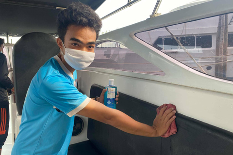 Krabi: Phi Phi Small Group Tour & Early Maya Bay with lunch