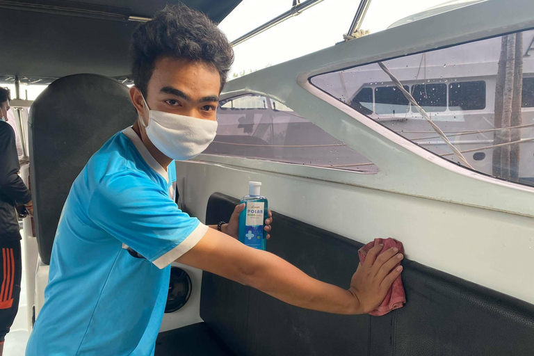 Krabi: Phi Phi Small Group Tour & Early Maya Bay with lunch