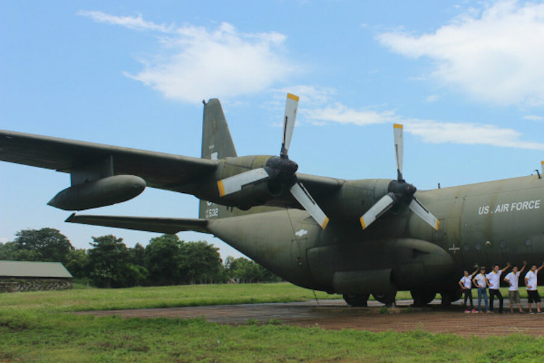 From Hue: Vietnam's DMZ Full-Day Group or Private Tour Private Tour with Lunch