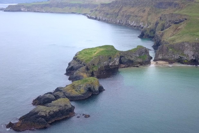 Belfast: Giants Causeway and North Coast Small Group Tour
