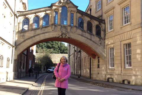 Oxford: Tour privato della città e punti di interesse storico dell&#039;universitàTour guidato in inglese