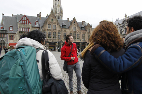 Brujas: recorrido privado interactivo por la ciudad de Triviagira en ingles