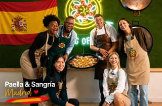 Madrid: Paella- & Sangria-Kurse – Meeresfrüchte, Hühnchen oder vegan