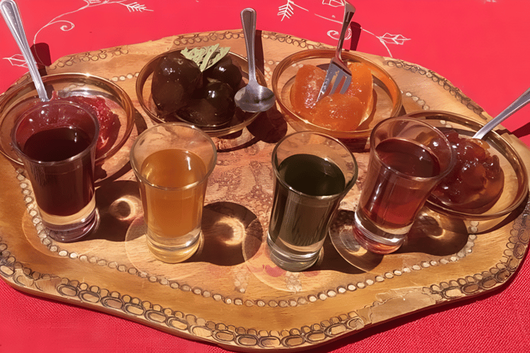 Berat: Raki 7 tastes & Meze Pairing Dinner with Sommelier Spanish speaking