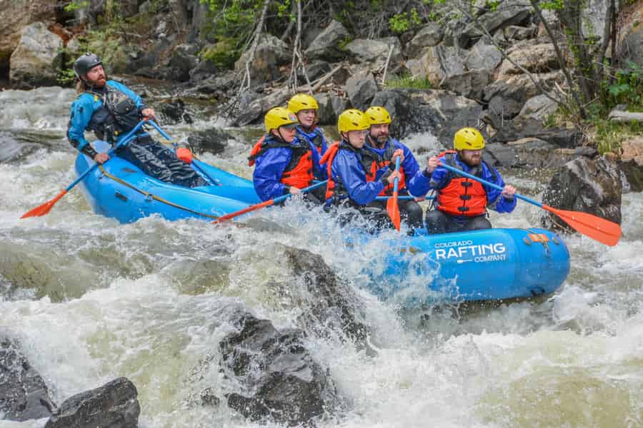 Denver, Colorado: Familienfreundliches Wildwasser-Rafting in der Nähe. Foto: GetYourGuide