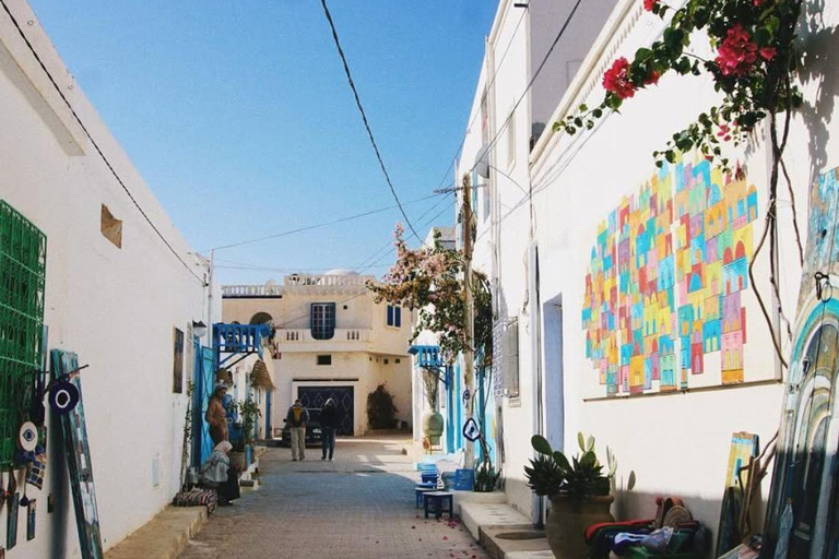 Djerba island: Pottery, jews Synagogue & Djerbahood Graffiti