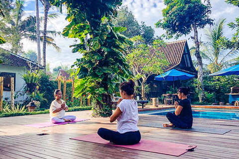 Bali: Ritual privado de dia inteiro no templo da água e aula de ioga