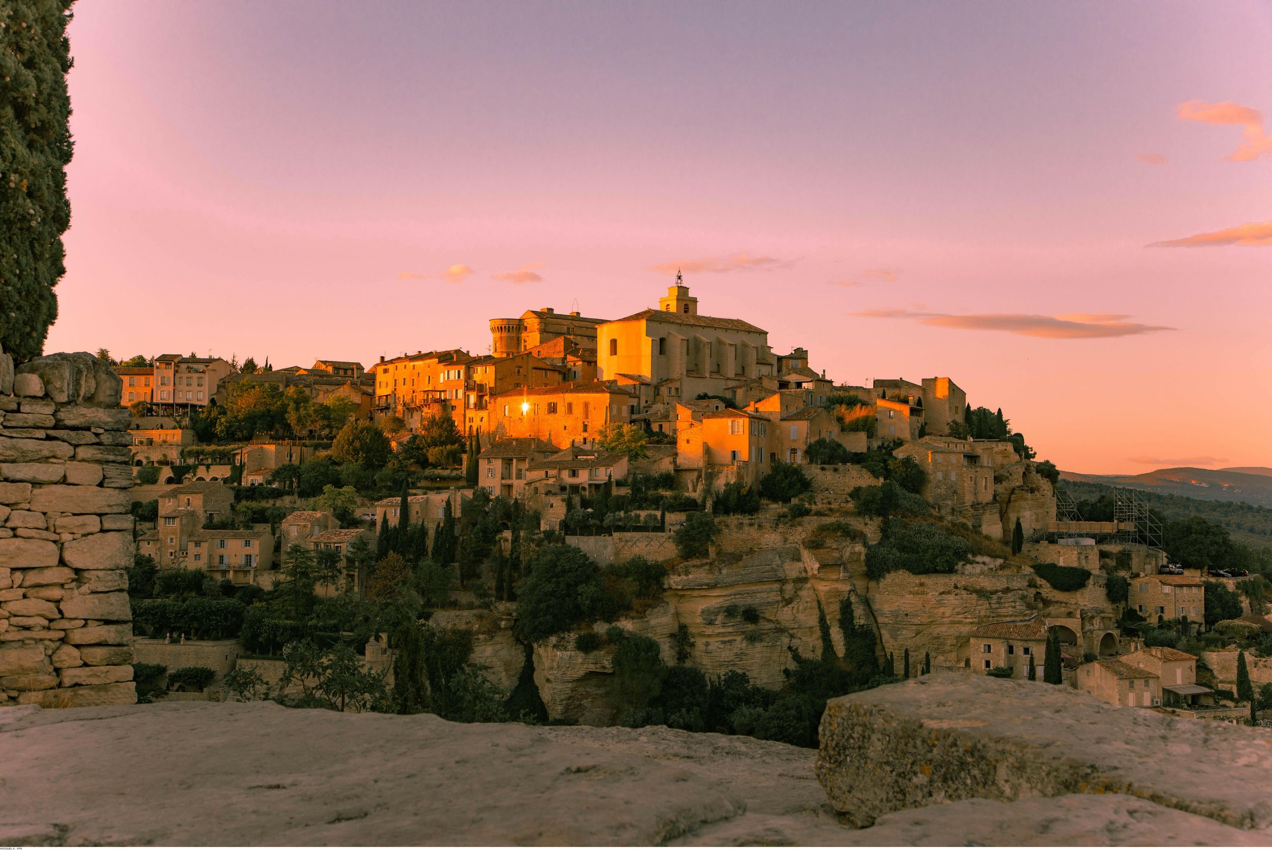Ab Avignon: Halbtagestour durch die Baux de Provence und den Luberon