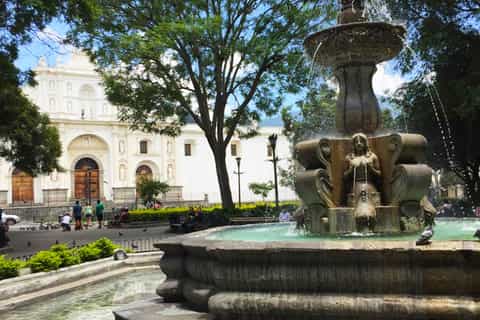 Antigua Guatemala: Morning Tour from Guatemala City