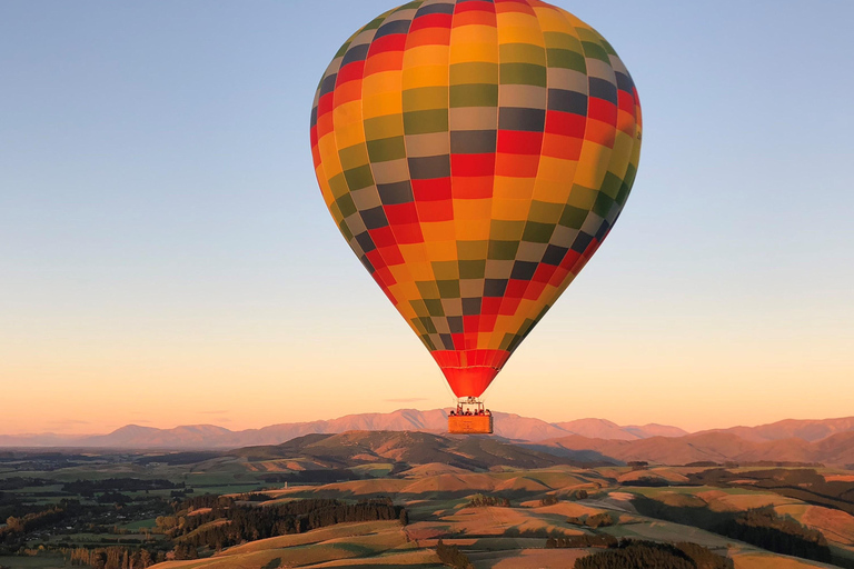 Canterbury Plains: Sunrise Hot Air Balloon Flight