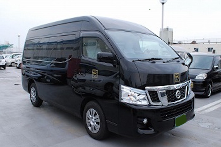 Osaka (Itami) Airport: Private Transfer to/from Kobe City Airport to Hotel - Daytime