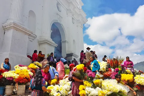 Vanuit Guatemala Stad: Chichicastenango en het meer van Atitlan