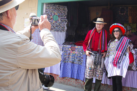 Ab Guatemala-Stadt: Tagestour zum Lago de AtitlánDer Atitlán-See und San Juan La Laguna von Guatemala-Stadt aus