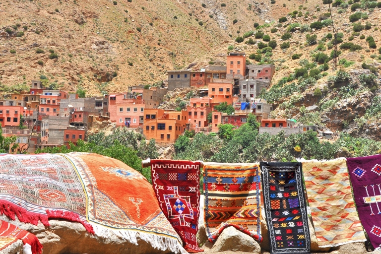 Marrakesch: Atlasgebirge und Agafay-Wüstentour mit KamelrittGruppentour auf Englisch mit Kamel- oder Pferderitt