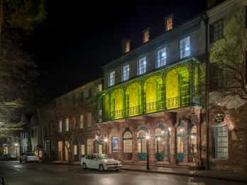 Charleston: Haunted History Walking Ghost Tour Charleston: Haunted History Walking Ghost Tour