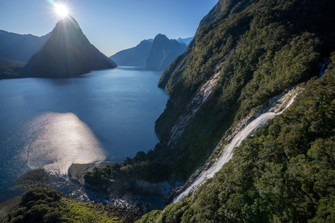 Te Anau: Milford Sound Helicopter Tour